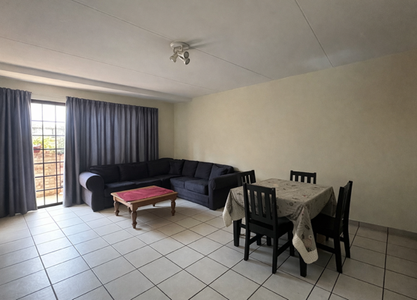 2 Bedroom Property for Sale in Langenhovenpark Free State